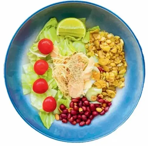 [21] Salad  With Ginger